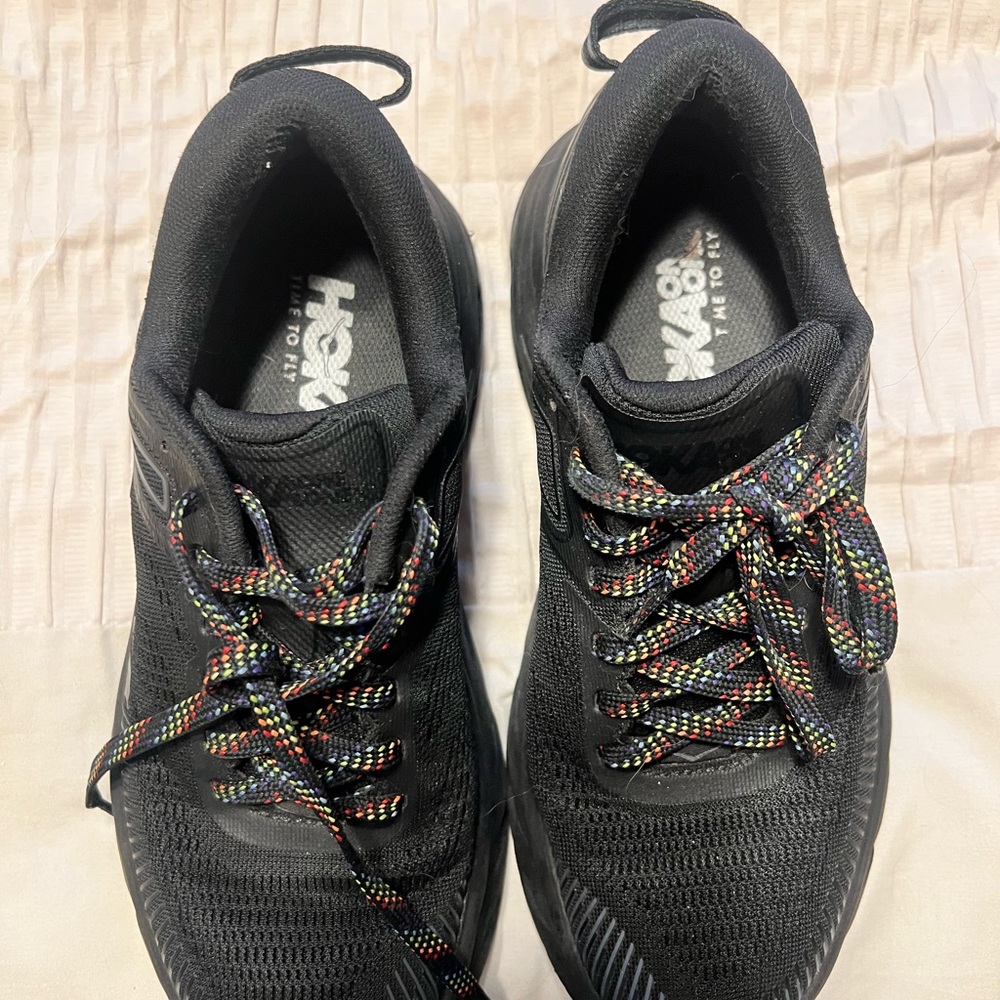 Hoka women’s Bondi